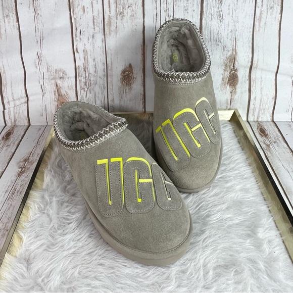 New UGG Tasman Graphic Shadow Slippers Slides - Picture 8 of 11